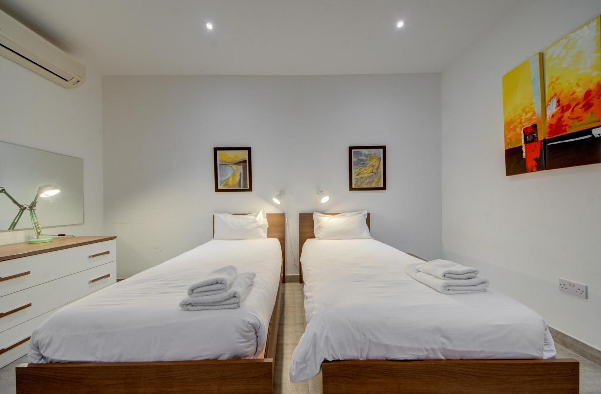 Top Floor Apt With Common Pool Close To All Amenities San Pawl il-Baħar Extérieur photo