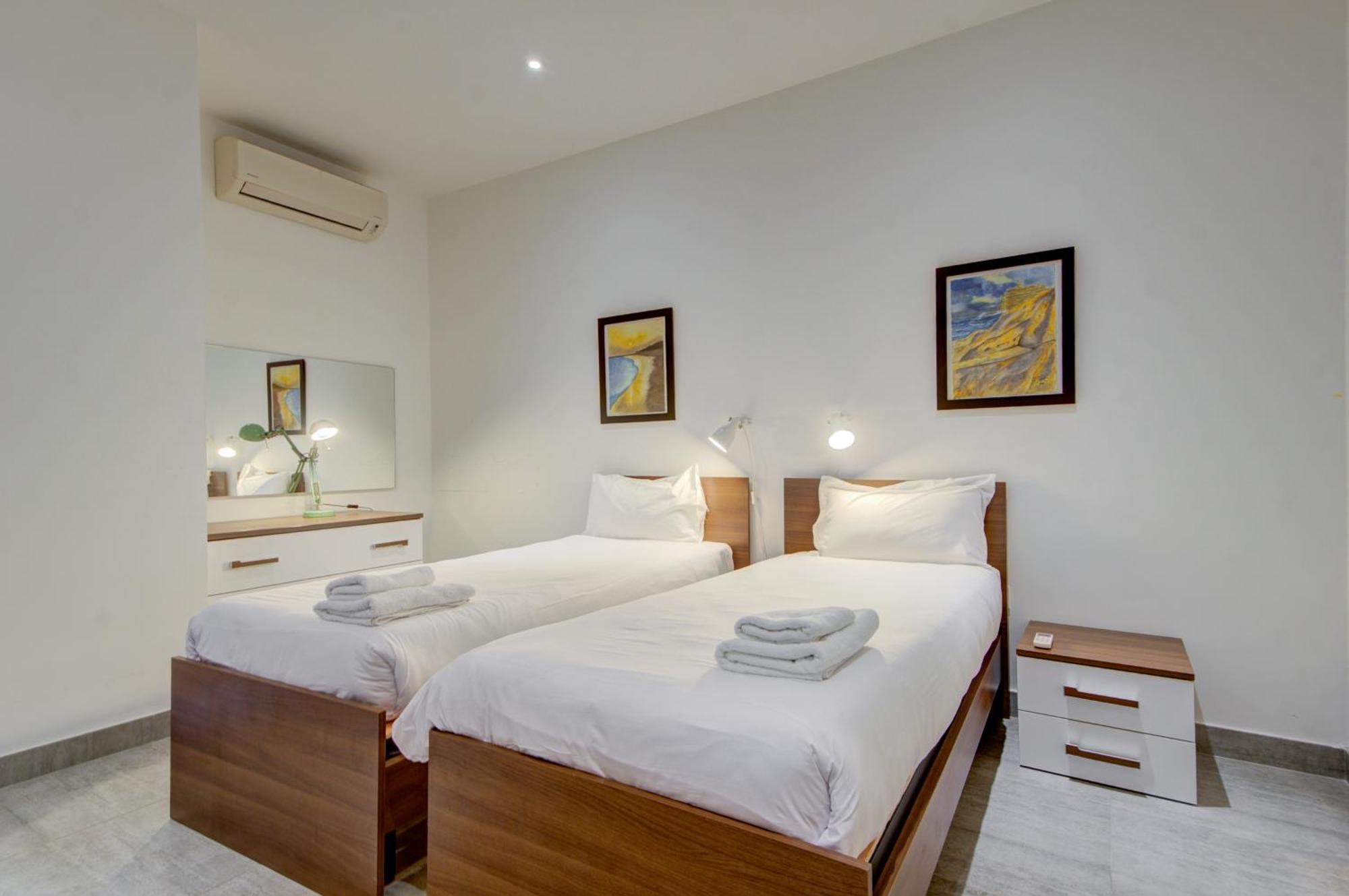 Top Floor Apt With Common Pool Close To All Amenities San Pawl il-Baħar Extérieur photo
